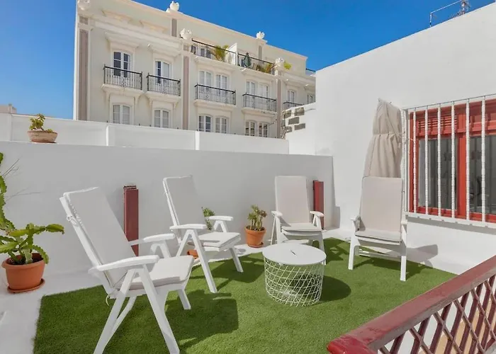 Valls De Quintana - Casa Emblematica